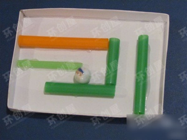 幼儿园益智区DIY小迷宫图片