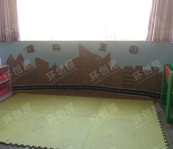 幼儿园墙面装饰纸箱手工图片