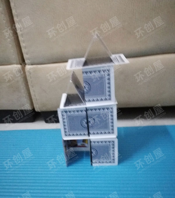 幼儿园建构区趣味纸牌图片