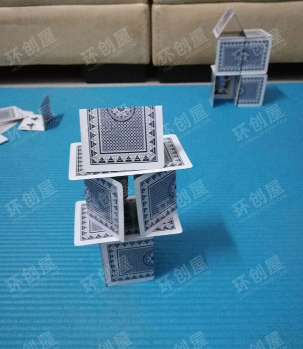 幼儿园建构区趣味纸牌图片