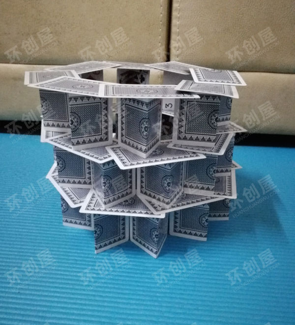 幼儿园建构区趣味纸牌图片