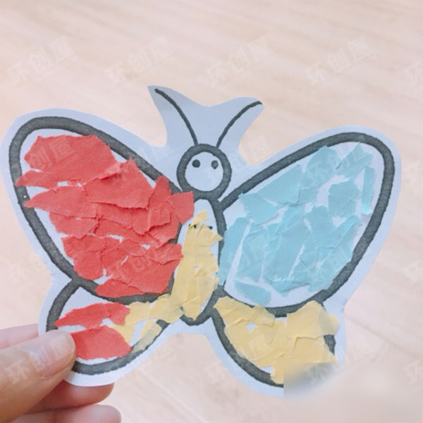 小班撕纸特色区图片