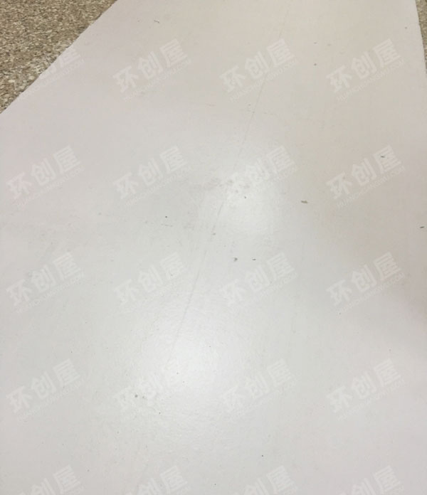 幼儿园走廊区多彩方块的制作图片