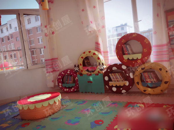 幼儿园轮胎阅读区环创图片