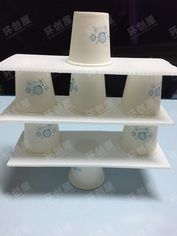中班科学区纸杯杯塔图片