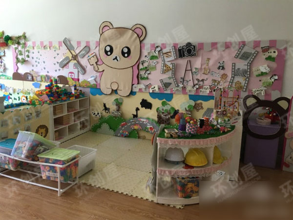小班角色游戏理发店环创图片