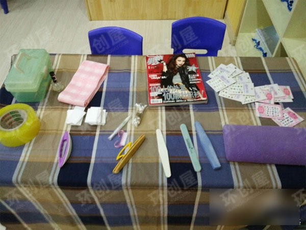 角色区理发店布置图片