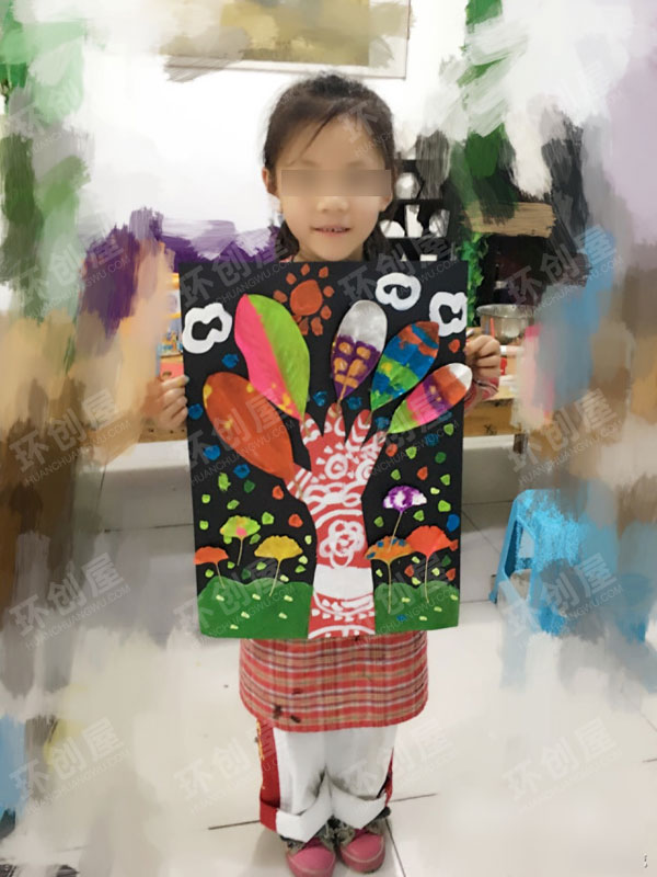幼儿园树叶创意画图片彩色树叶