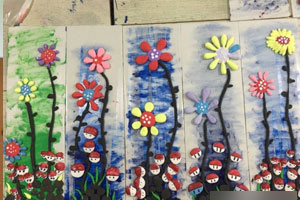幼儿园美工黏土立体装饰画8张
