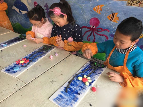 幼儿园手工黏土立体装饰画