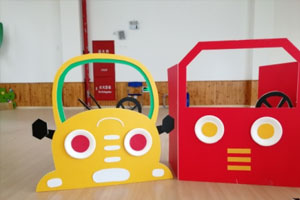 幼儿园角色环创玩具小汽车图片