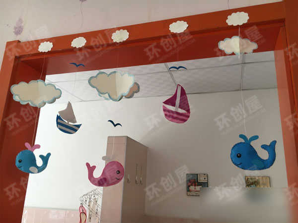 幼儿园走廊门窗环境布置图片