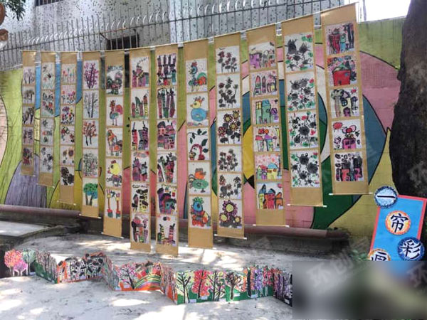 幼儿园美术画展图片