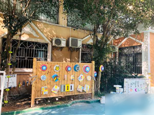幼儿园户外打击乐区图片
