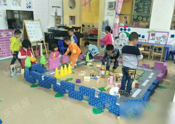 幼儿园建构区图片
