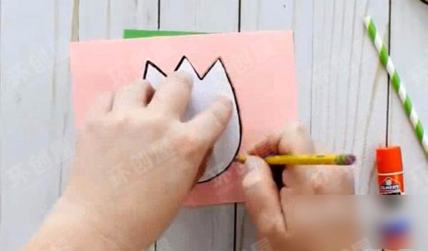 幼儿园郁金香手工花制作方法图片
