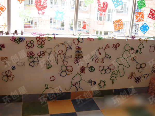 幼儿园美术作品展示墙图片