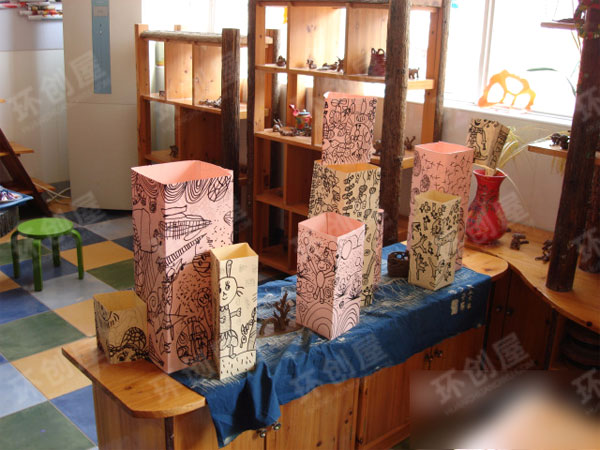 幼儿园美术作品展示墙图片
