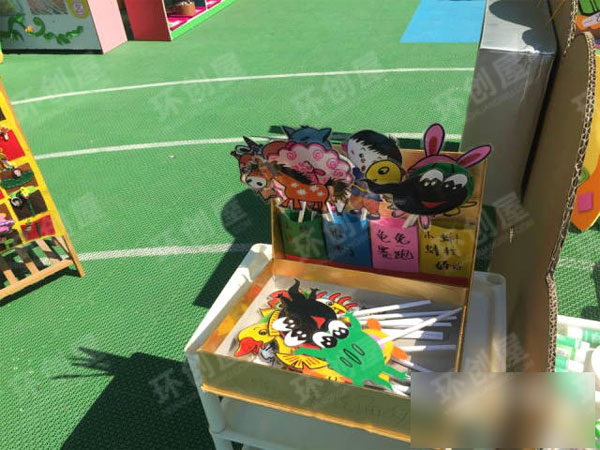 幼儿园图书区角布置图片