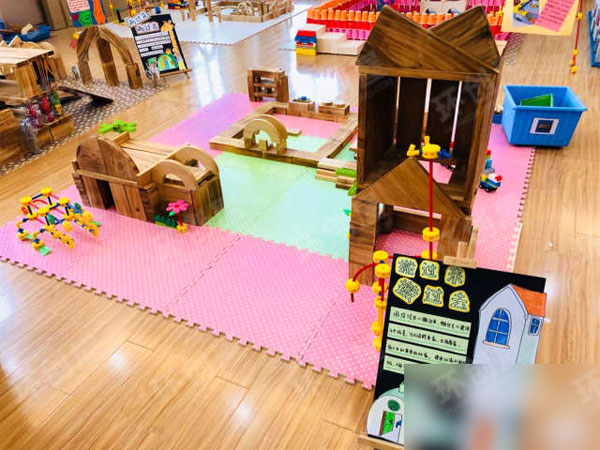 幼儿园绘本故事场景建构竞赛图片