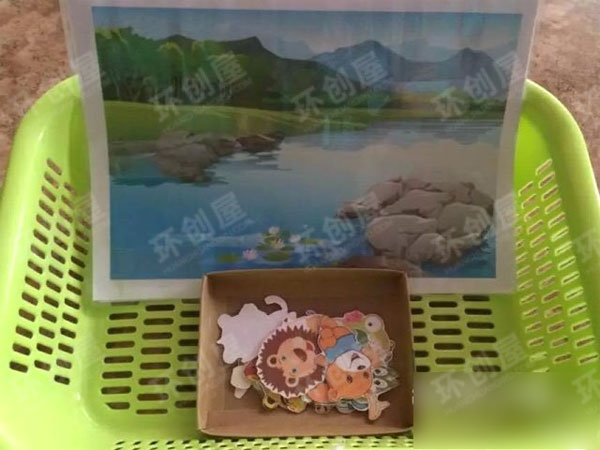 小班综合区材料图片