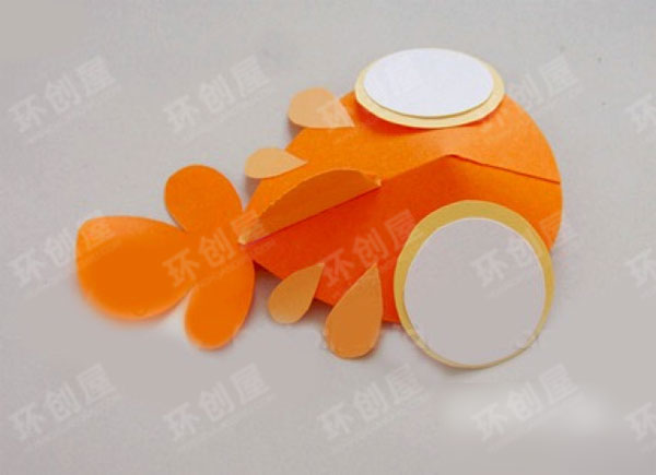 幼儿园卡纸手工制作小鱼图片