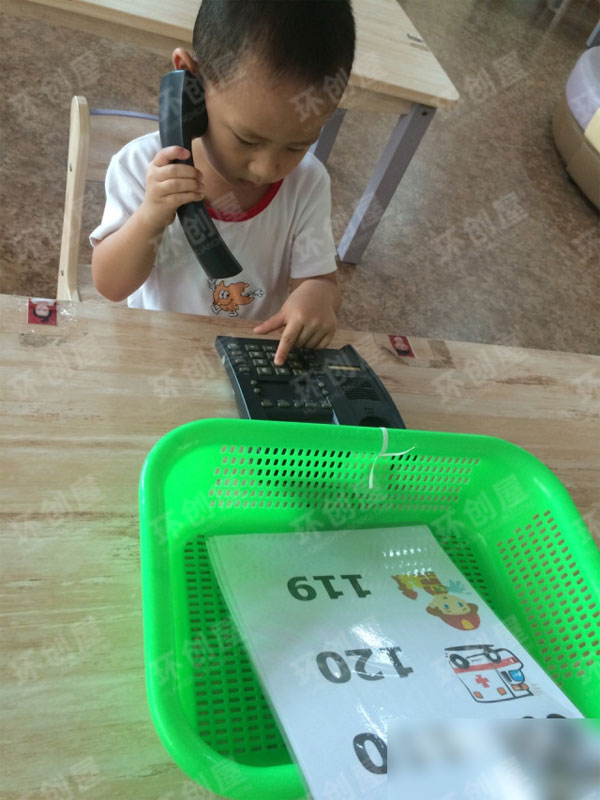 幼儿园小班区域材料图片