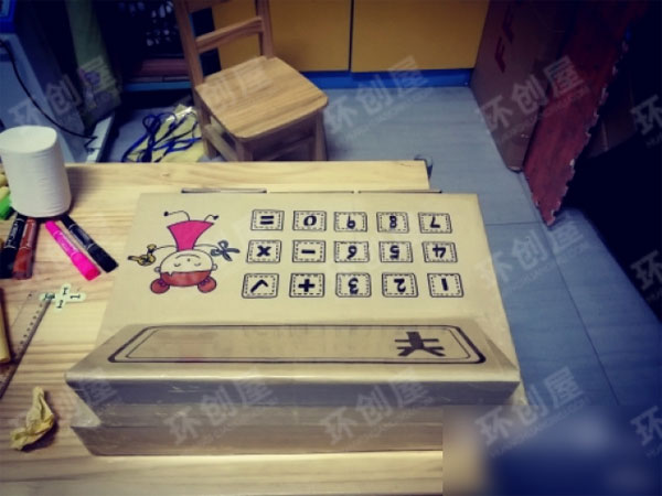 幼儿园收银台区角图片纸箱变实用收银台