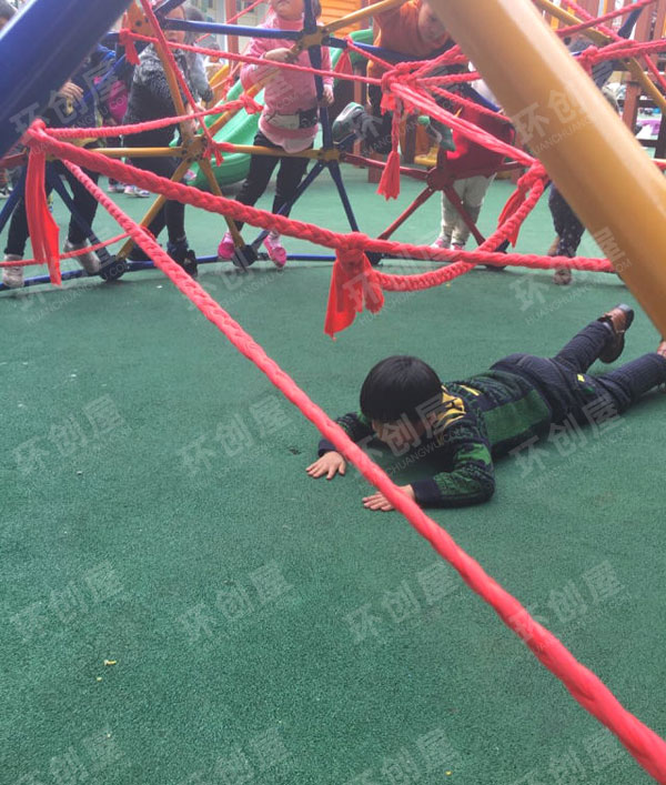 幼儿园建构区各种搭建图片