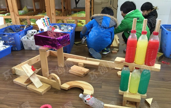 幼儿园建构区各种搭建图片