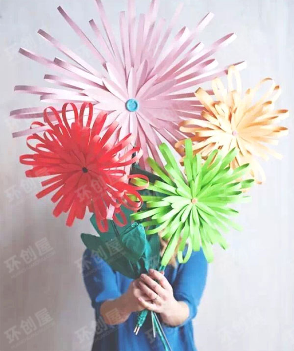幼儿园美工区制作花图片