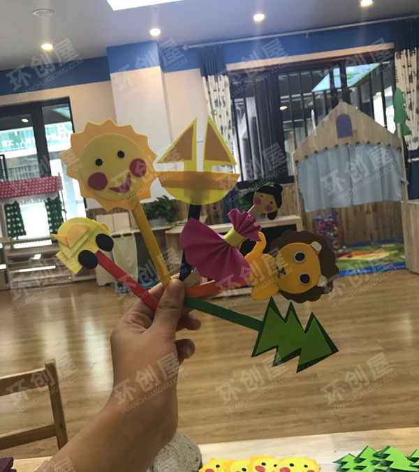 幼儿园表演区可爱的冰棒棍进区卡图片