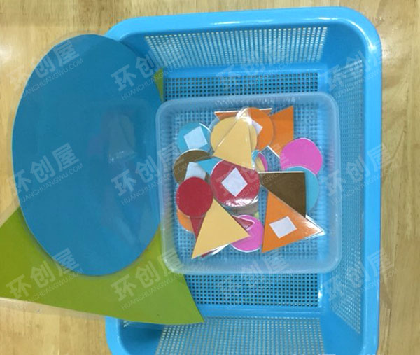 小班益智区材料投放图片