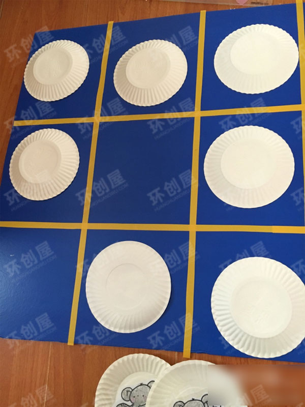 幼儿园益智区纸盘翻翻棋图片