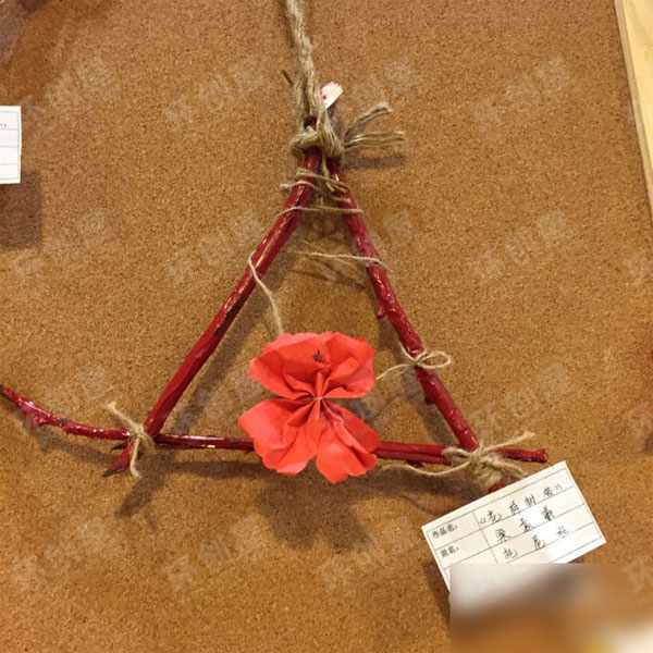 幼儿园墙面布置花样树枝图片
