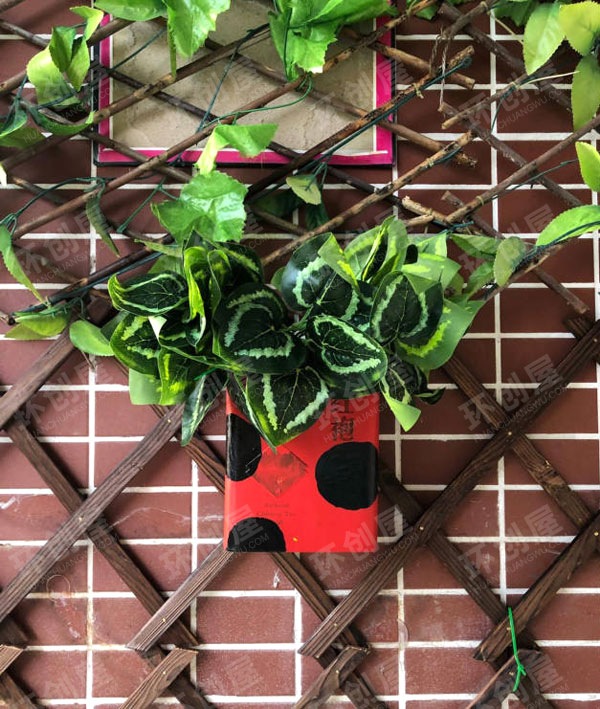 幼儿园户外植物角废物利用瓶瓶罐罐图片