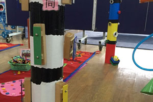 幼儿园益智区纸筒自制玩教具图片5张