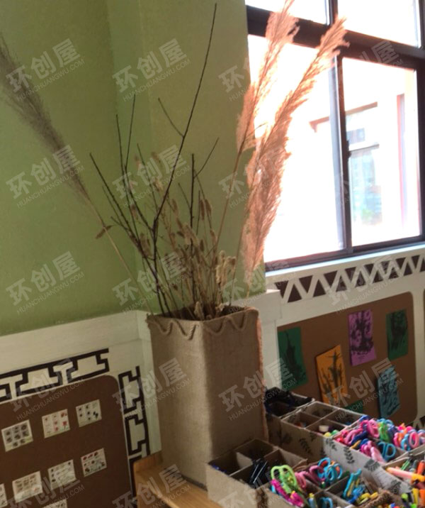 幼儿园美工坊小角落整体环创图片