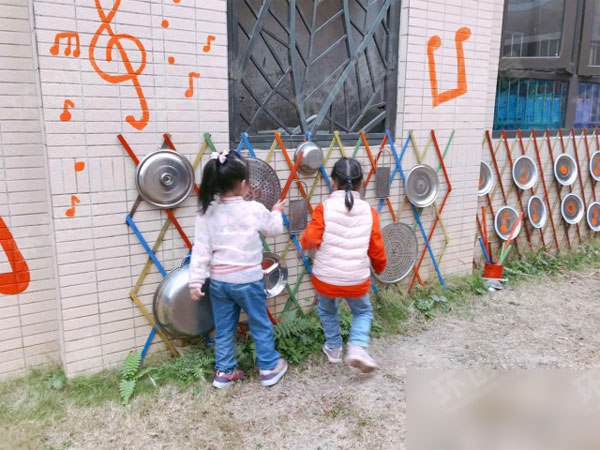 幼儿园户外环创音乐广场图片