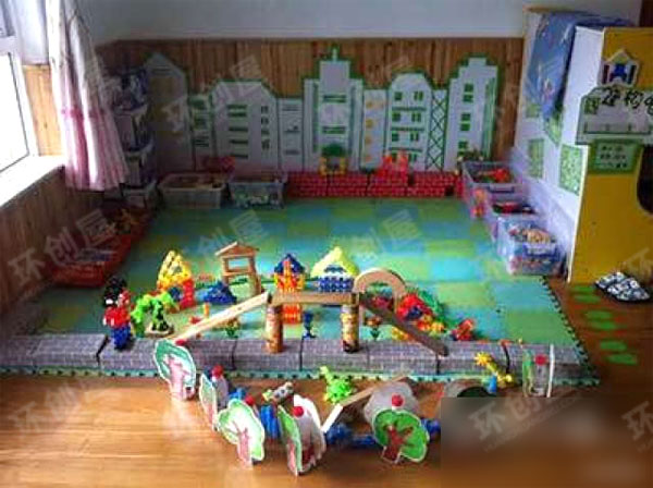 幼儿园建构区房屋搭建图片