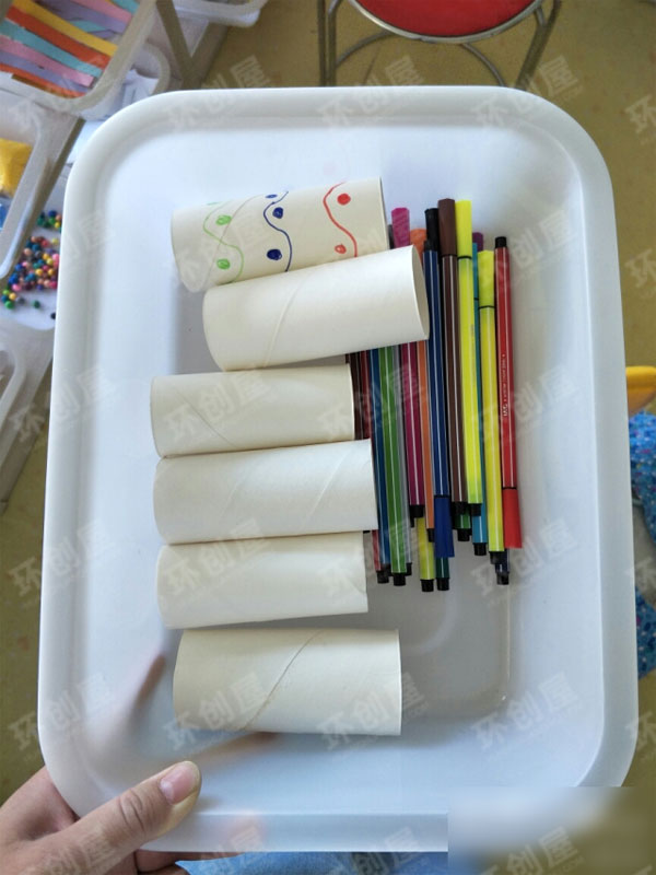 幼儿园美工区材料投放图片