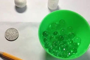 幼儿园科学区好玩的水图片5张