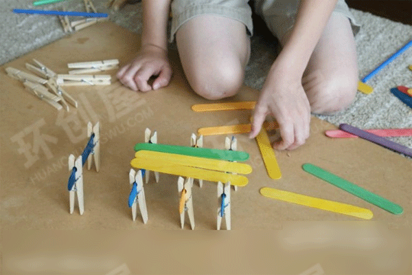 幼儿园益智区低结构材料活动图片