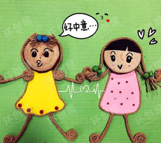 幼儿园美工区木片娃娃图片