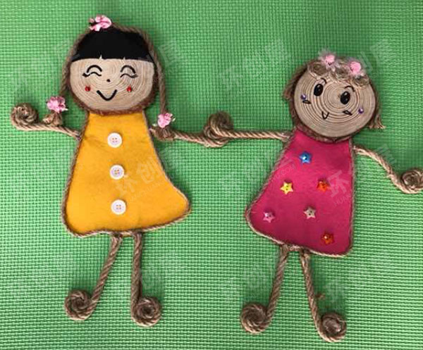 幼儿园美工区木片娃娃图片