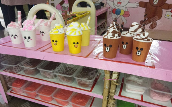 幼儿园角色区布朗熊餐吧图片