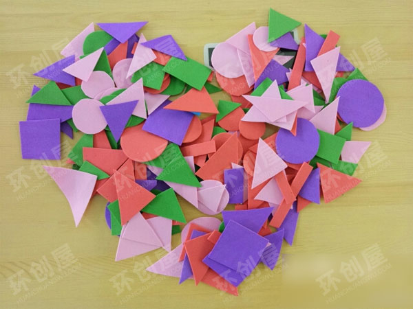 幼儿园益智区有趣的图形宝宝图片