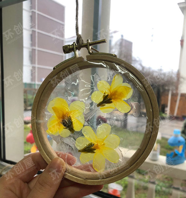 幼儿园春天里的花朵吊饰图片