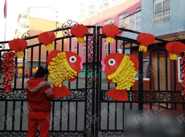 幼儿园大门环创手工图片