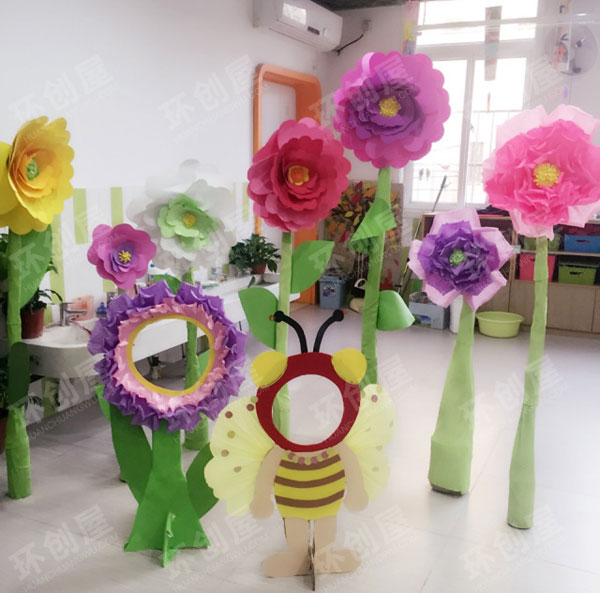 幼儿园春天的花儿整体环创图片